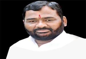 MR. WAKCHAURE R.R.